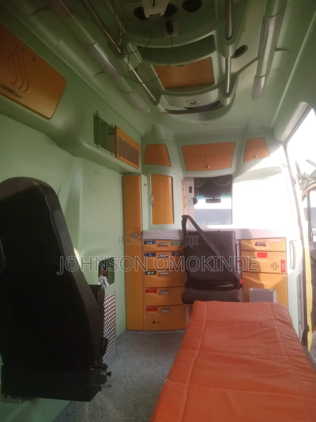 Mercedes-Benz Sprinter 2009 Yellow