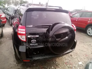 Toyota RAV4 2.5 Limited 2012 Black