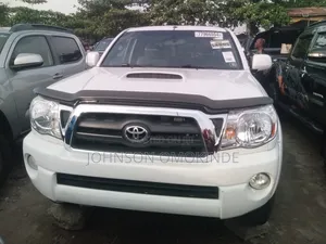 Toyota Tacoma Access Cab V6 2012 White