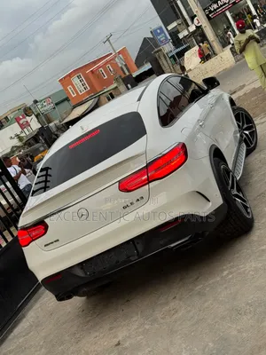 Mercedes-Benz GLE-Class 2017 White