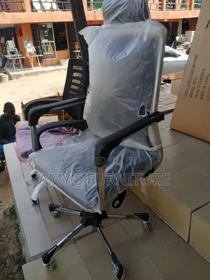 Executive Office Chair With Headrest