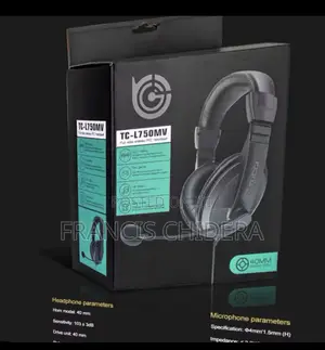 Photo - Wired Headphones With Noise- Cancellation