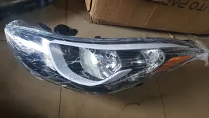 Hyundai Elentra 2012 Head Lamp