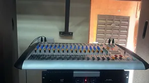 Sund Prince 16channel Mixer
