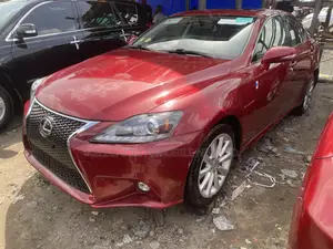 Lexus IS 250 2010 Red