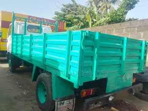 Nissan Cabster Pick Up