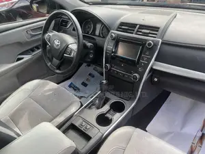 Toyota Camry XSE 4dr Sedan (2.5l 4cyl 6A) 2016 Red