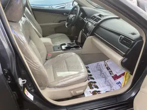 Toyota Camry 2014 Gray