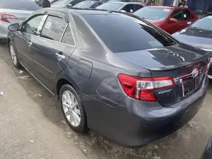 Toyota Camry 2014 Gray