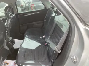 Ford Fusion SE 4dr Sedan (2.5L 4cyl 6A) 2014 Silver