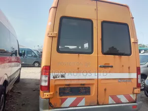 Mercedes-Benz Sprinter 2006 Orange