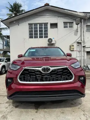 Toyota Highlander Platinum 2021 Burgundy