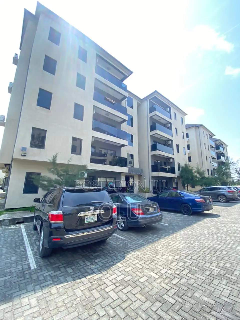Furnished Mini Flat in Lekki County Home for sale