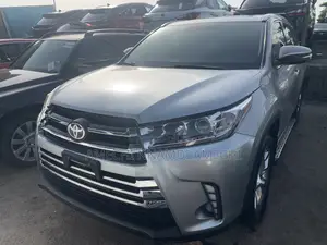 Toyota Highlander Limited Platinum V6 4x4 (3.5L 6cyl 6A) 2016 Gray