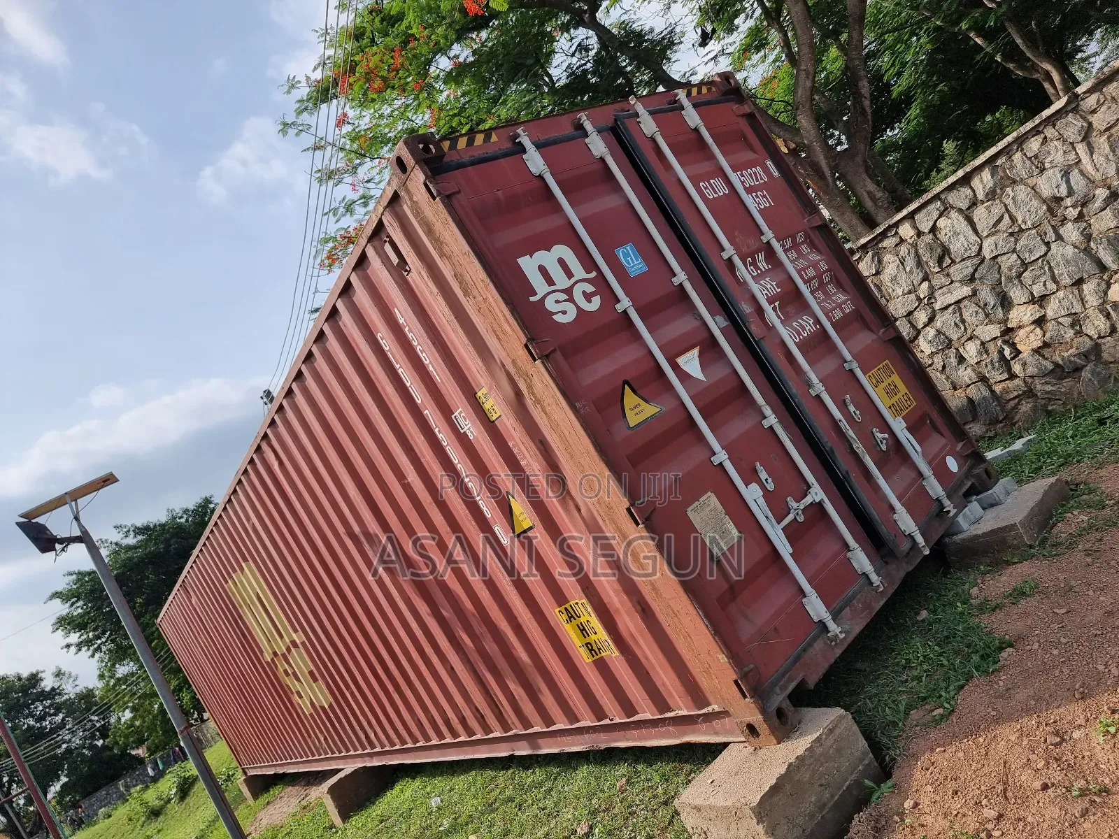 Clean Title 20ft Container With Genuine Documents