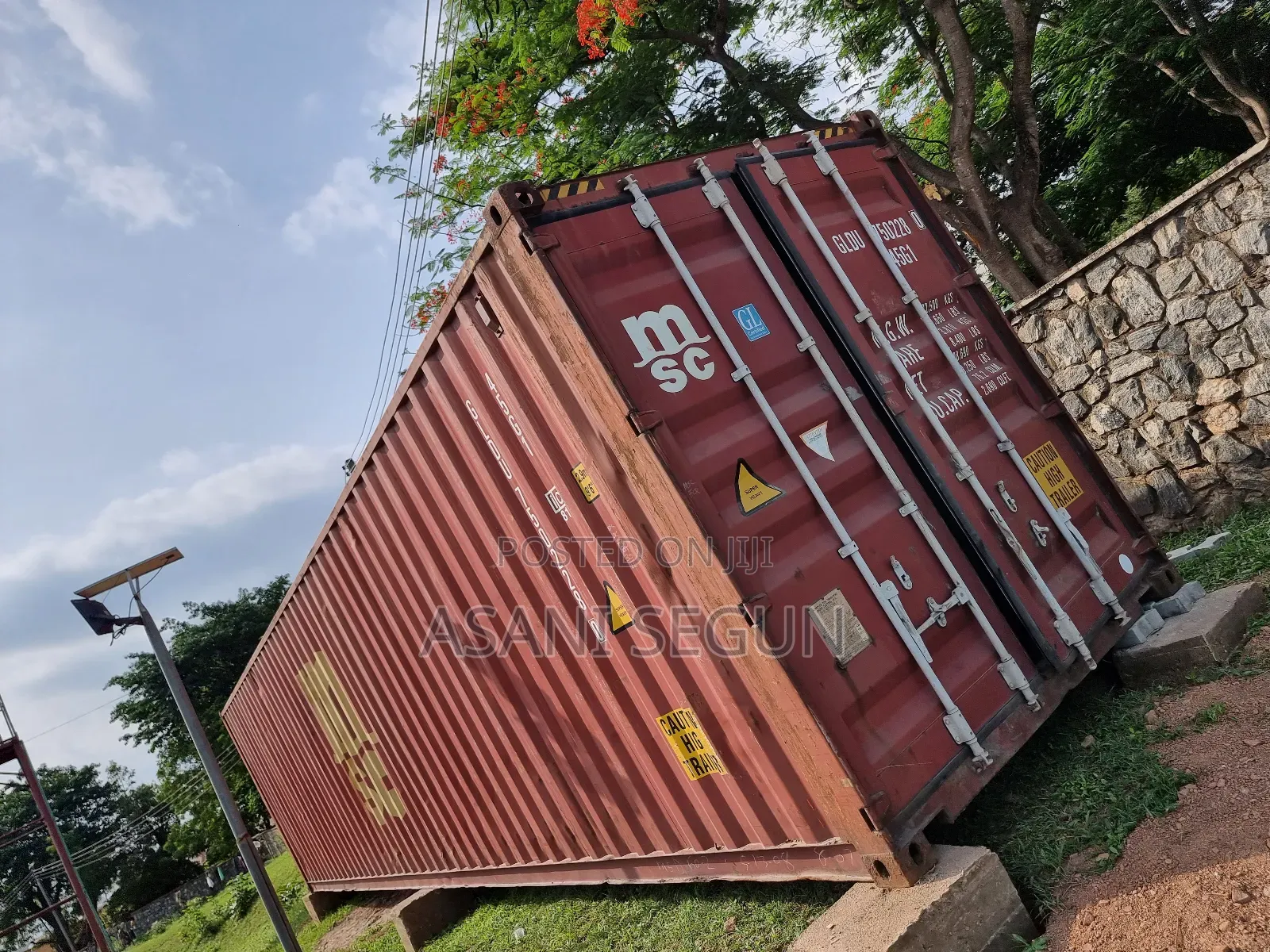Clean Title 20ft Container With Genuine Documents