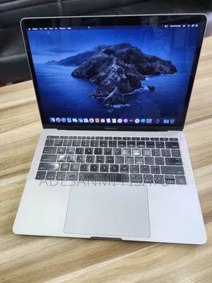 New Laptop Apple MacBook 2016 8GB Intel Core i5 SSD 256GB