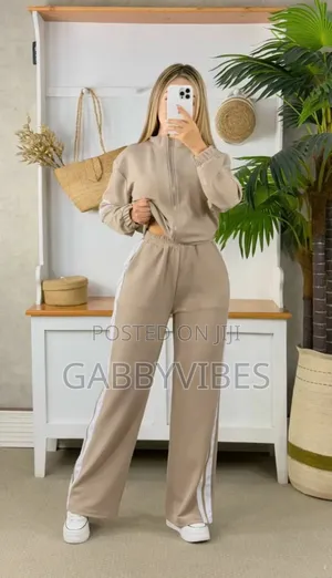 Khuzhi Fashionable Women Wears