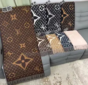 Lious Vuitton Veil
