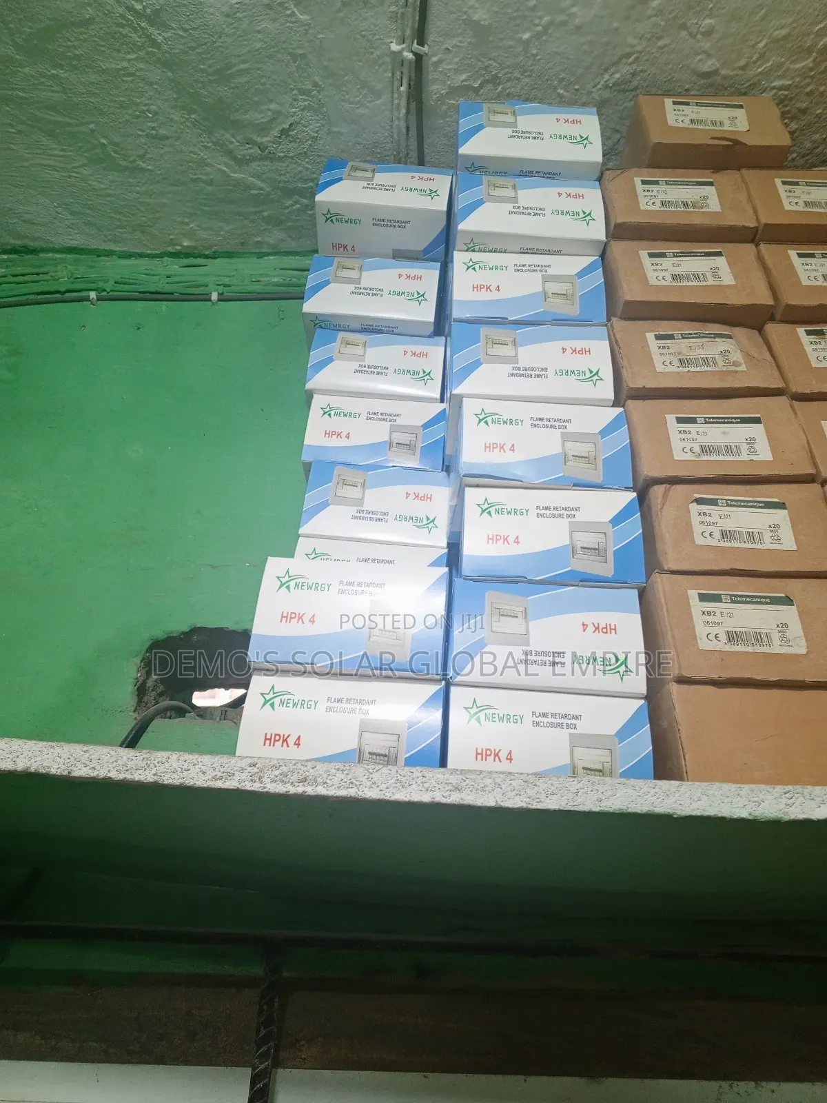 6 Way Closure Box