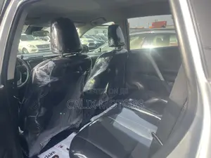 Toyota RAV4 2017 Silver