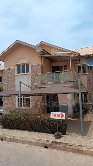 5bdrm Duplex in Gudu for sale