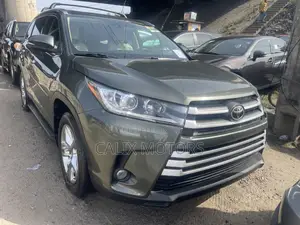 Toyota Highlander 2016 Green