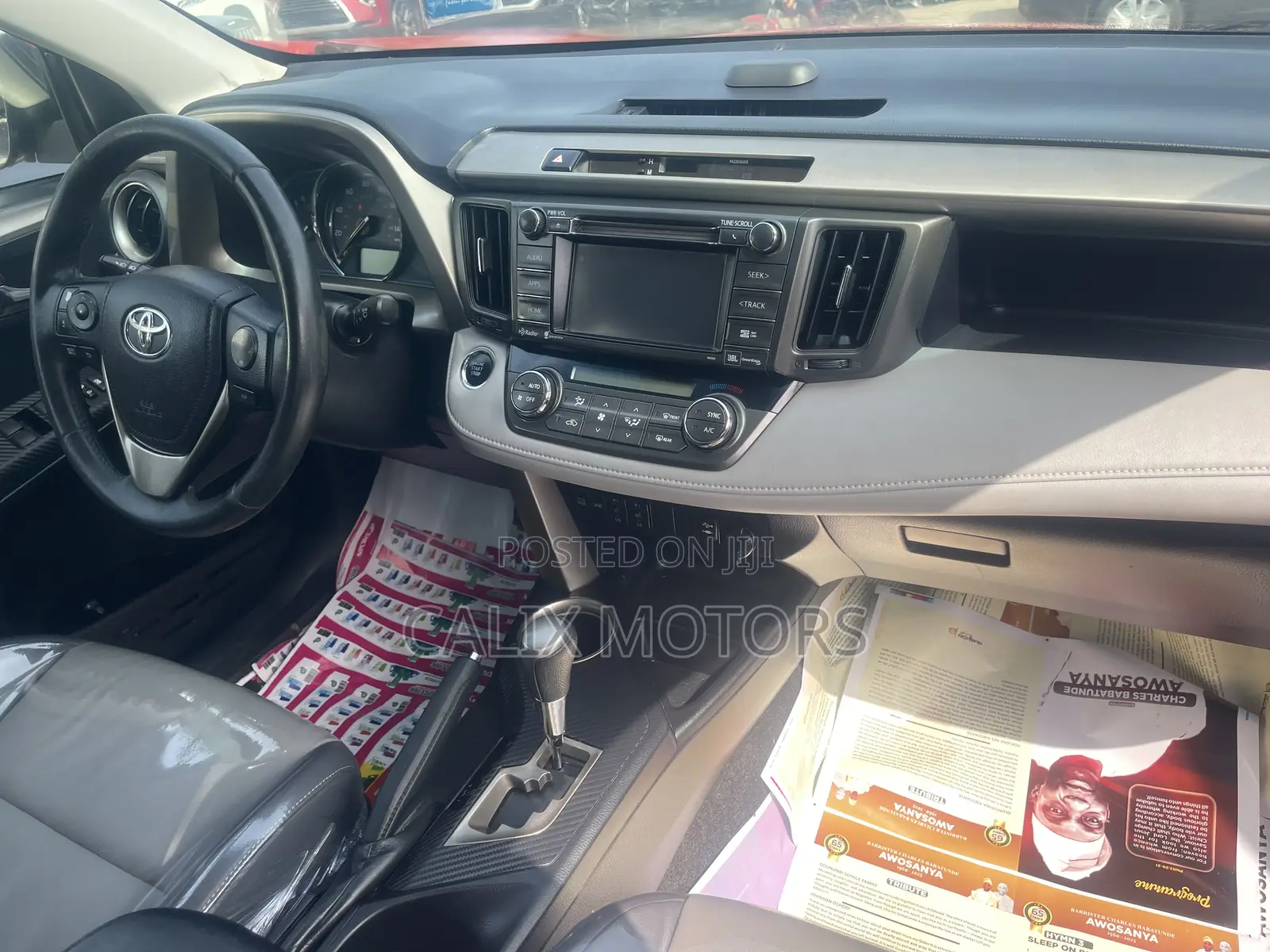 Toyota RAV4 2015 Red