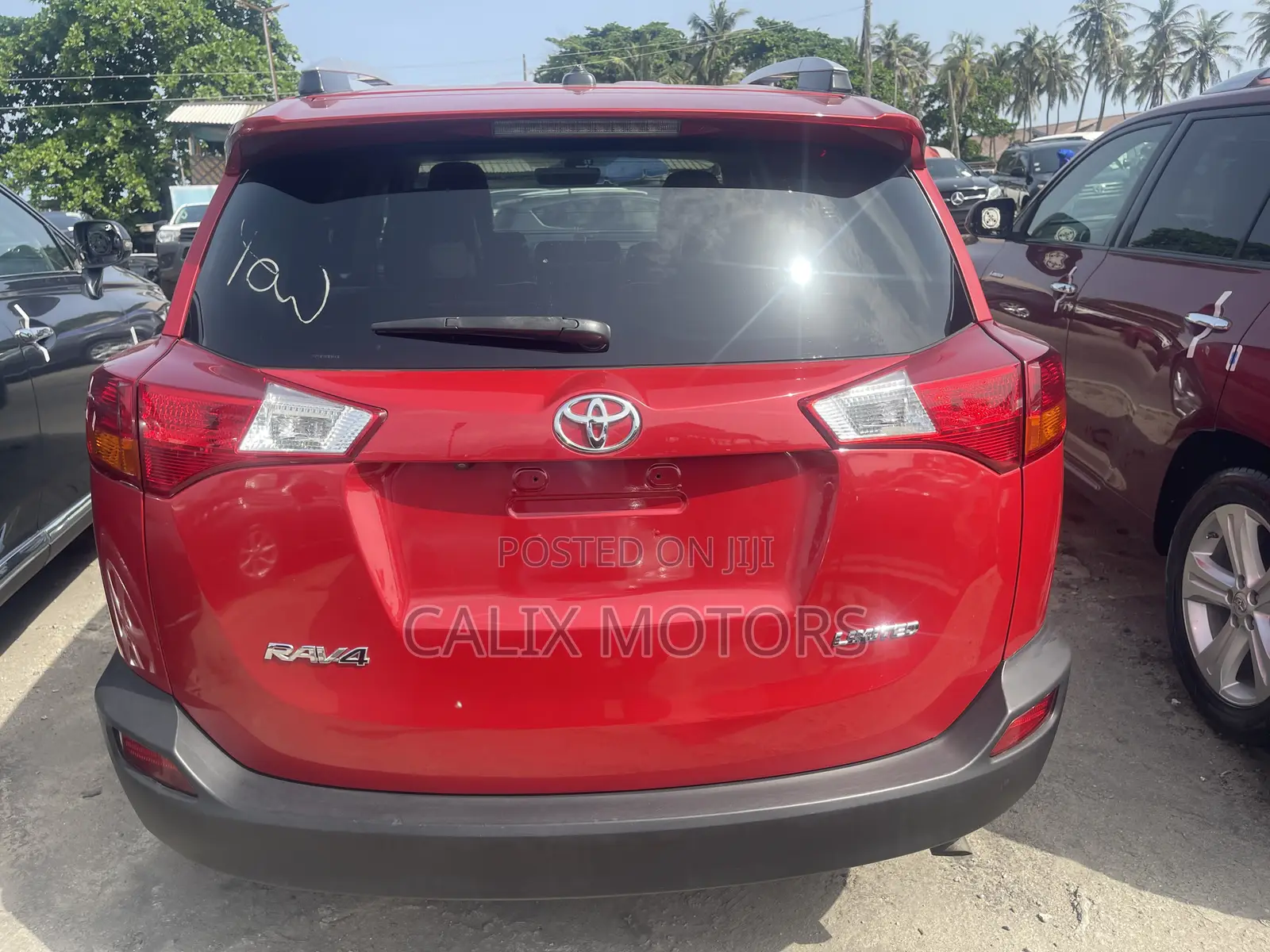 Toyota RAV4 2015 Red