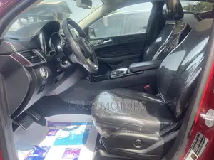 Mercedes-Benz GLE-Class 2017 Red