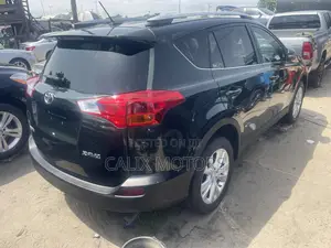Toyota RAV4 2015 Green