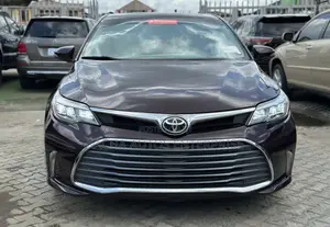 Photo - Toyota Avalon 2016 Red