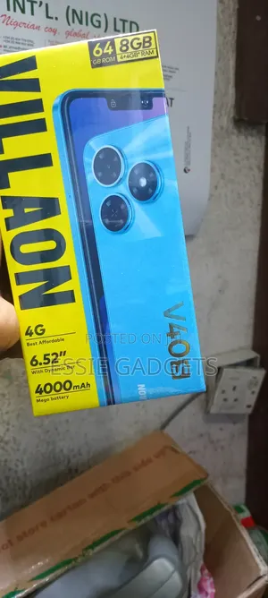 Photo - New Villaon V40s 64 GB Black
