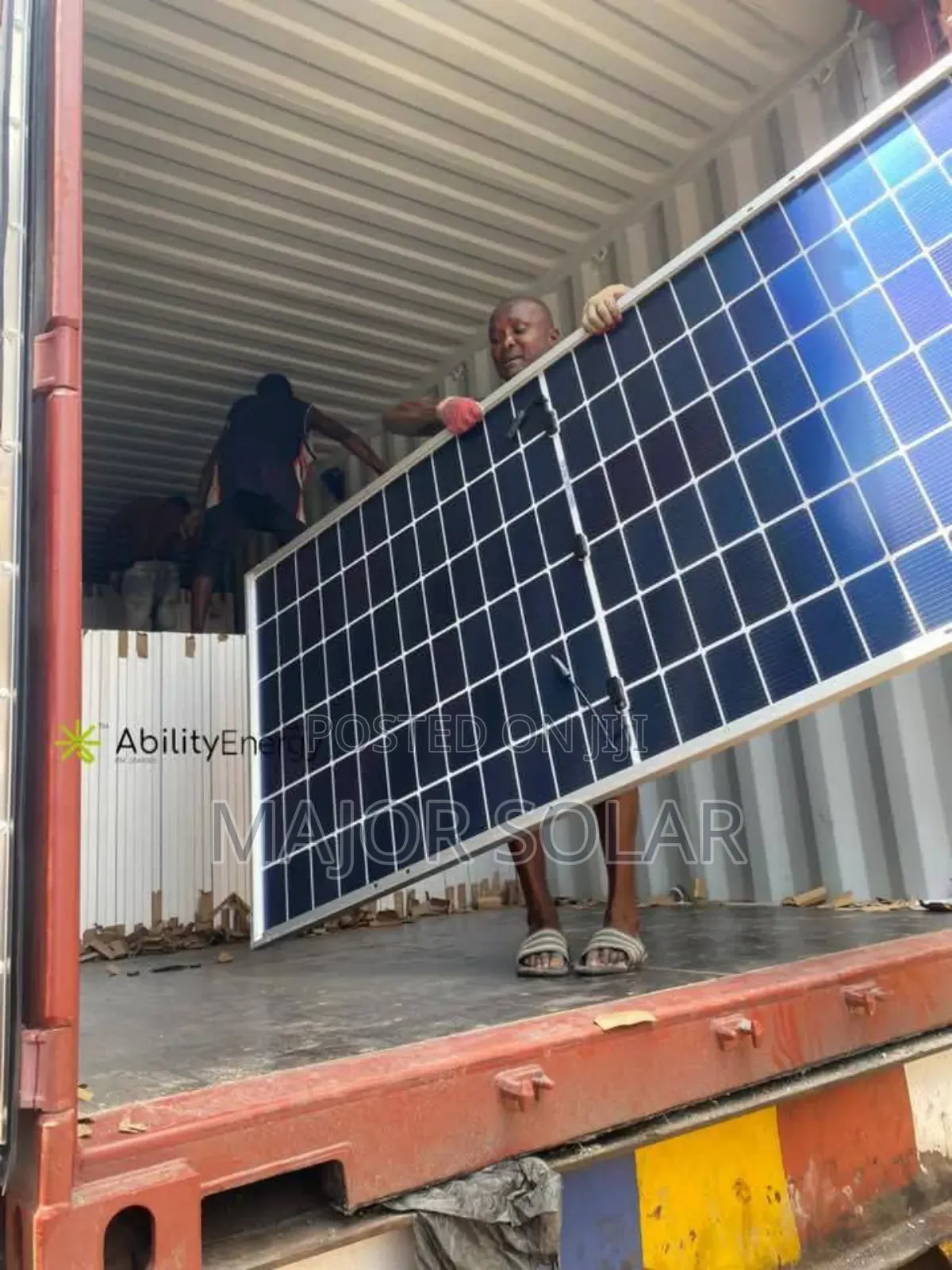 610 Watts Bifacial Panel