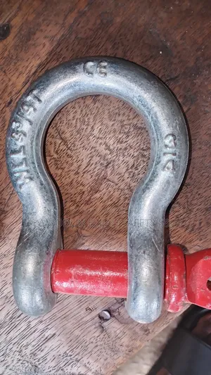 America Tested Bowl Shackle 4 Tons