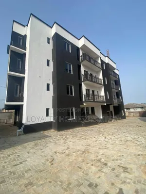 3bdrm Block of Flats in Ogba for sale