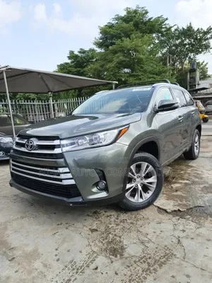 Toyota Highlander XLE 4dr SUV (3.5L 6cyl 6A) 2015 Green