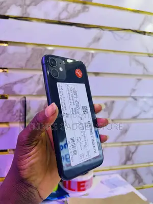 Apple iPhone 11 64 GB Black