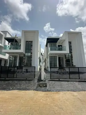 Furnished 5bdrm Duplex in Chevron, Lekki for sale