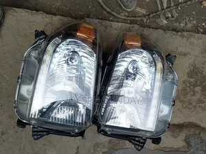 Headlamp Tundra 2015 Set
