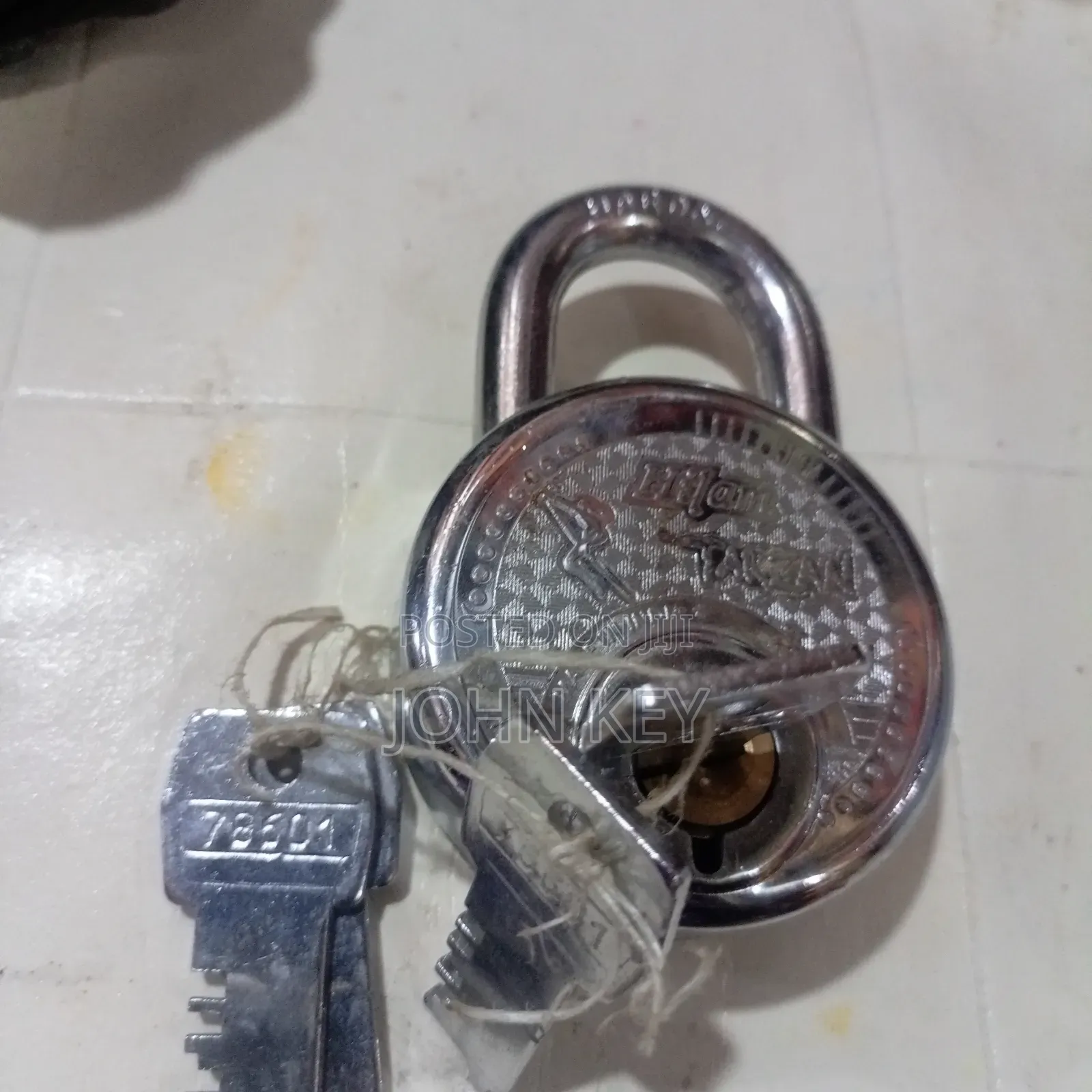Padlock Tarzan