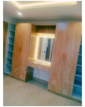4bdrm House in Ikeja Gra for rent