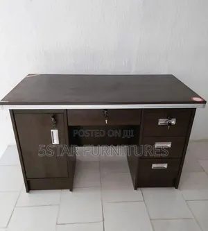 Portable Office Table