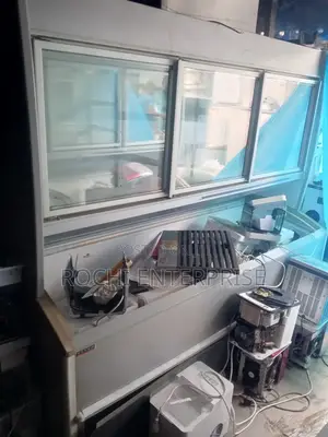 8ft Display Fridge and Freezer Chiller