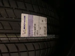 275/40r19 Michelin Tyre