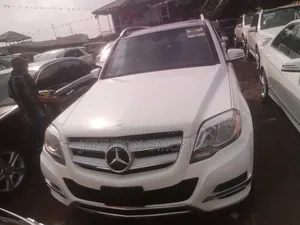 Mercedes-Benz GLK-Class 350 2014 White