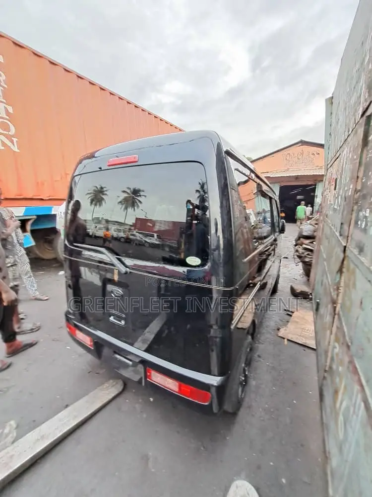 Daihatsu Hijet 2012 Black
