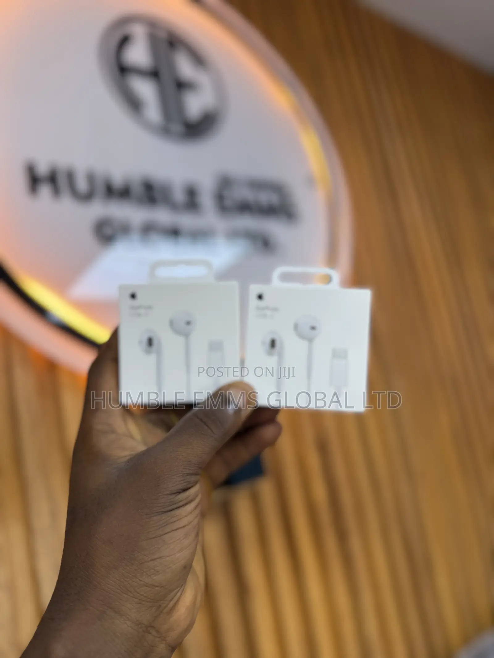 Apple Earpods Lightning Connector