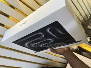 New Apple MacBook Pro 2023 M3 Pro 16-inch 18GB Apple M3 Pro SSD 512GB
