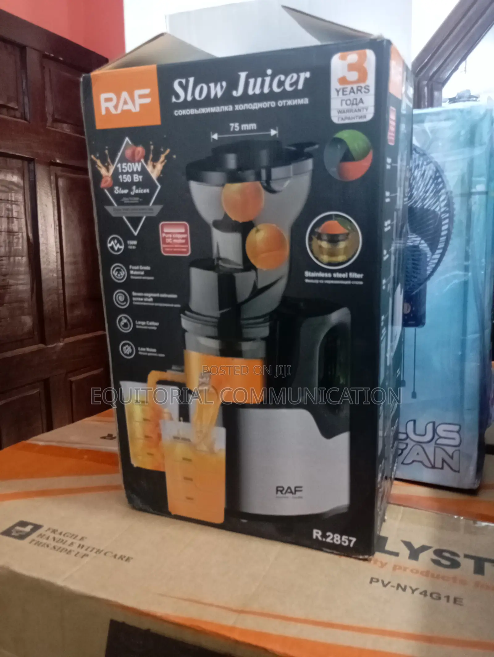 Squeeze Every Bit of Goodness With Raf Slow Juicer
